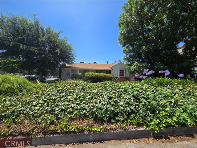 11636 Valley Spring Lane, Studio City CA: https://media.crmls.org/medias/a085f8e0-93d1-4653-a970-e35c707d524b.jpg