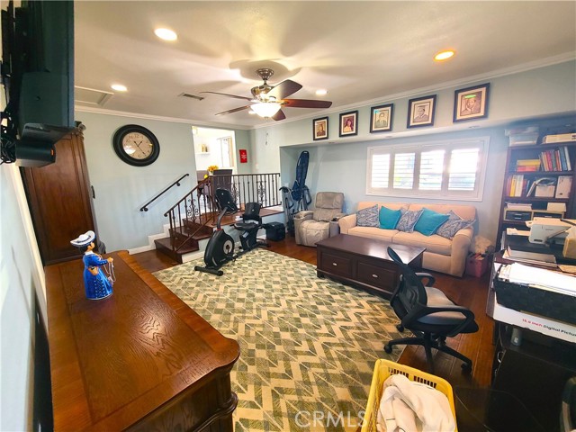 13835 Greenstone Avenue photo 9