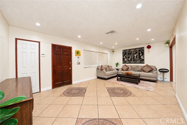 3 Bed Home for Sale in Highland, California