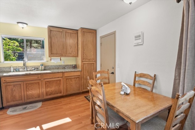 Detail Gallery Image 6 of 22 For 313 Greenspot Rd, Big Bear City,  CA 92314 - 2 Beds | 1 Baths