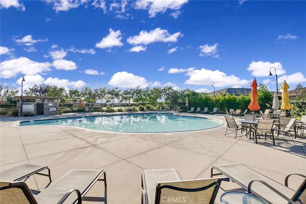 JP Ranch community pool