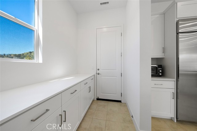 Detail Gallery Image 21 of 48 For 1010 Juniper, Glendora,  CA 91741 - 4 Beds | 3/1 Baths