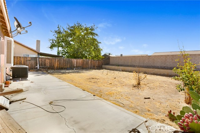 Detail Gallery Image 15 of 20 For 10795 Pershing St, Adelanto,  CA 92301 - 3 Beds | 2 Baths