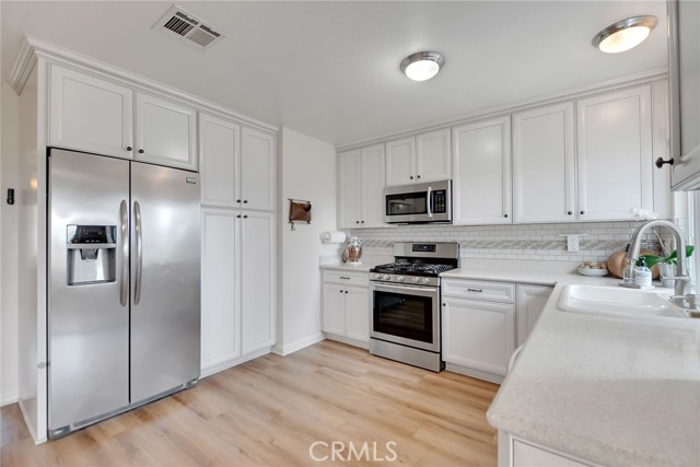 Detail Gallery Image 19 of 43 For 5970 Avenue Juan Bautista, Jurupa Valley,  CA 92509 - 4 Beds | 2 Baths