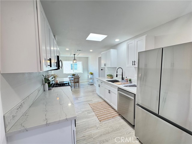 Detail Gallery Image 9 of 30 For 123 Lynne, Grover Beach,  CA 93433 - 2 Beds | 2 Baths