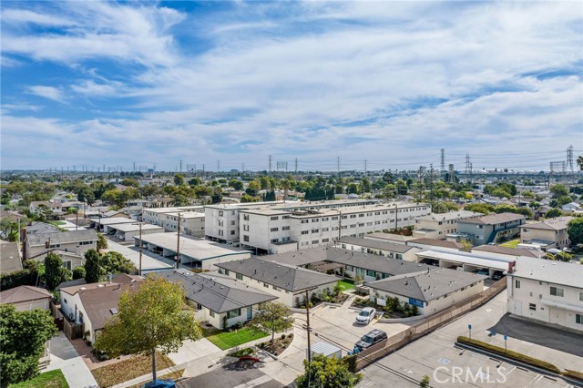 Image 30 of 56 For 17302 Ermanita Avenue