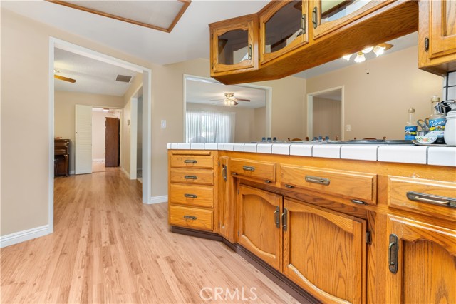 3419 Crest Drive, Bakersfield CA: https://media.crmls.org/medias/a08aba28-01b0-4d33-833b-4e9dedc22119.jpg