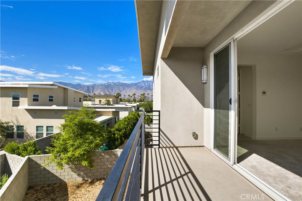 MLS #OC25225551 image #19