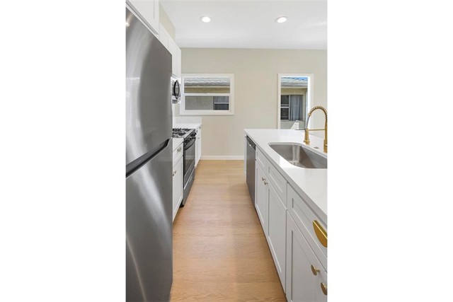 Image 12 of 21 For 1237 1st Street