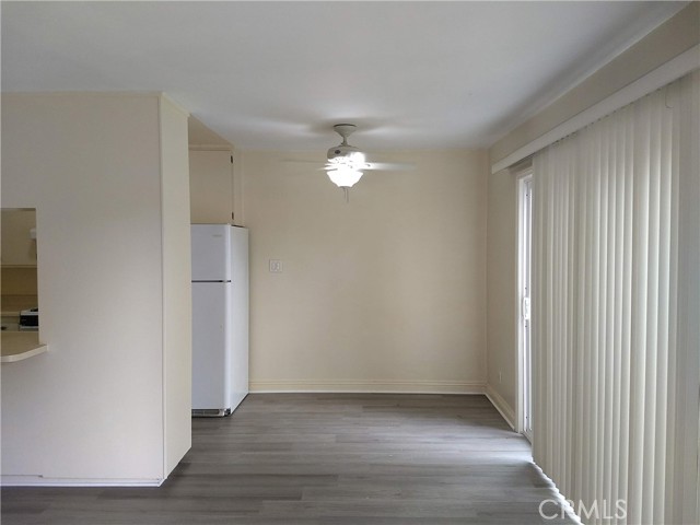 Detail Gallery Image 2 of 8 For 4804 Del Amo, Torrance,  CA 90503 - 1 Beds | 1 Baths