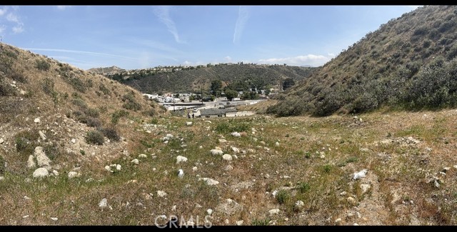 Image 2 of 7 For 17559 Sierra