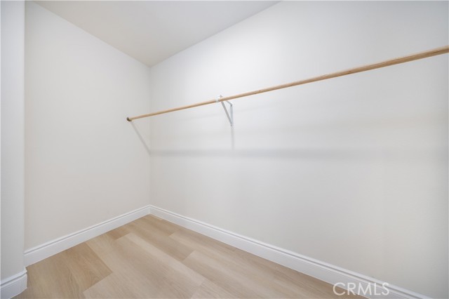 Image 19 of 28 For 757 Lewis Street