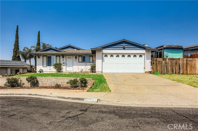 Detail Gallery Image 3 of 17 For 10651 Trigal Way, Santee,  CA 92071 - 4 Beds | 2 Baths