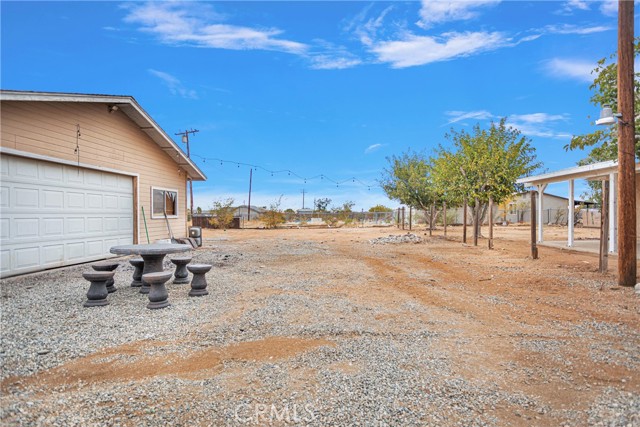 Detail Gallery Image 26 of 40 For 10590 Navajo Rd, Apple Valley,  CA 92308 - 3 Beds | 2 Baths