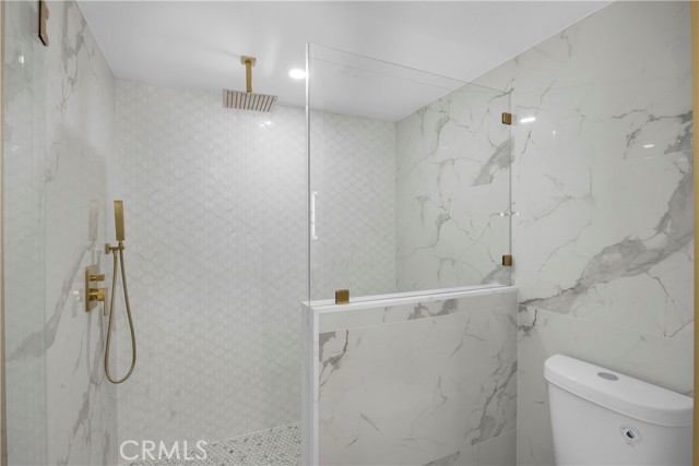 Detail Gallery Image 16 of 25 For 5852 Bellfield Ln, Huntington Beach,  CA 92648 - 4 Beds | 2/1 Baths