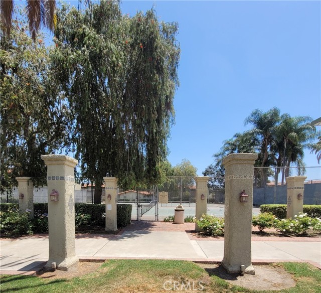 Detail Gallery Image 30 of 38 For 1345 Cabrillo Park Dr #A06,  Santa Ana,  CA 92701 - 1 Beds | 1 Baths