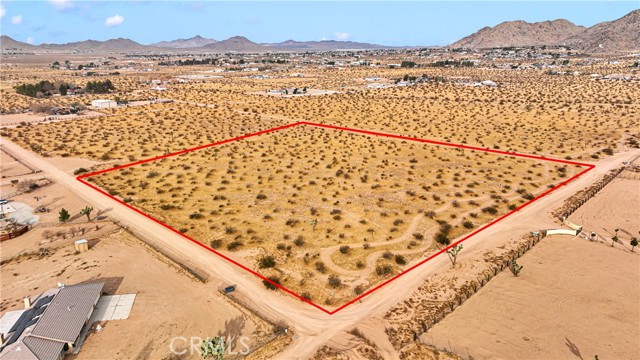 Apple Valley, CA 92307