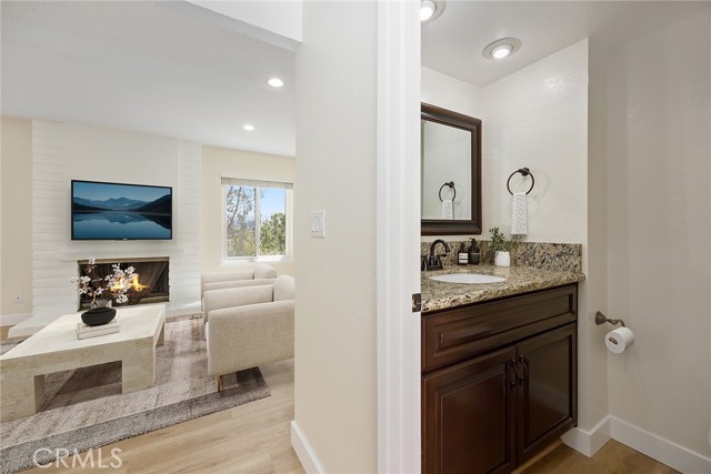 Detail Gallery Image 7 of 27 For 316 S Vista Del Canon, Anaheim Hills,  CA 92807 - 2 Beds | 2/1 Baths