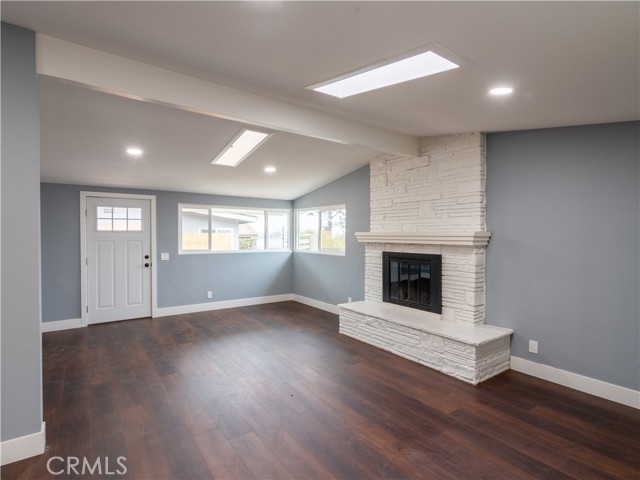 Detail Gallery Image 6 of 19 For 341 Grandview Cir, Camarillo,  CA 93010 - 2 Beds | 1 Baths