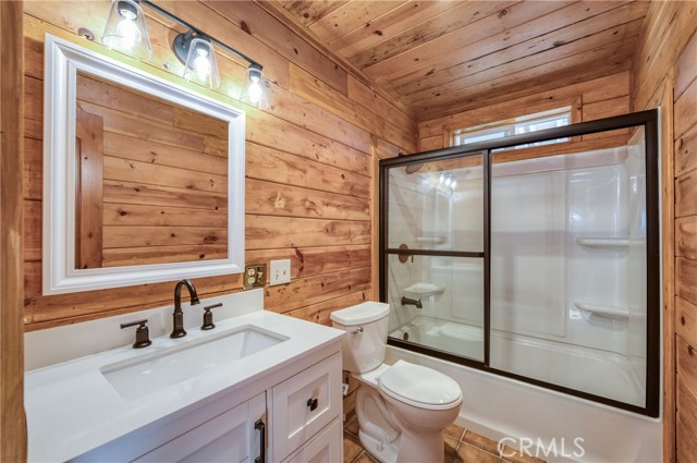 Detail Gallery Image 24 of 75 For 32122 Arab Way, North Fork,  CA 93643 - 6 Beds | 5/1 Baths