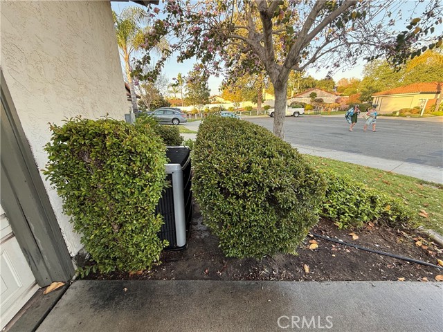 Detail Gallery Image 2 of 2 For 4786 Macadamia Ct, Oceanside,  CA 92057 - 3 Beds | 2 Baths