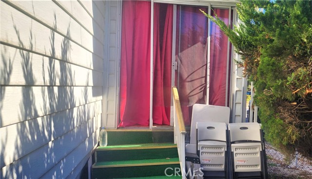 Detail Gallery Image 6 of 26 For 3595 Santa Fe #91, Long Beach,  CA 90810 - 2 Beds | 2 Baths