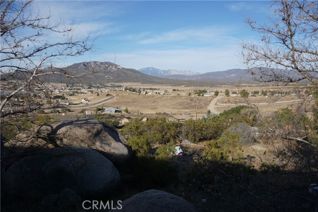 Detail Gallery Image 16 of 63 For 49947 Bradford Rd, Aguanga,  CA 92536 - 3 Beds | 2/1 Baths