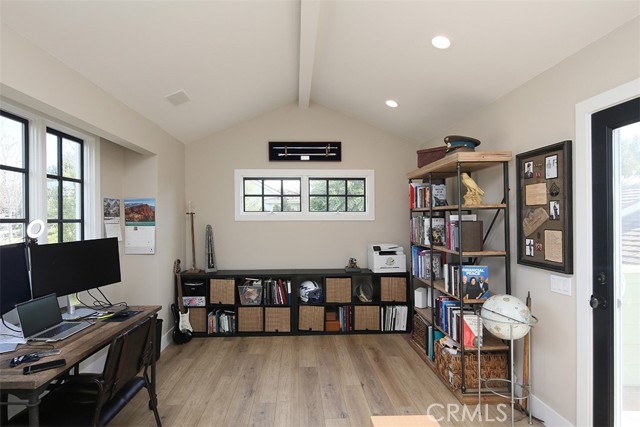 Detail Gallery Image 26 of 35 For 25372 Spotted Pony Ln, Laguna Hills,  CA 92653 - 4 Beds | 3/1 Baths