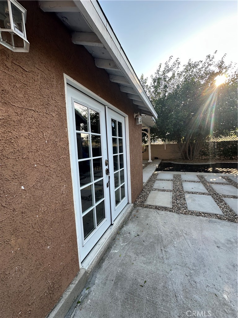 https://media.crmls.org/medias/a092899a-a1a7-4c9c-b2cc-dc20004bd198.jpg?preset=X-Large