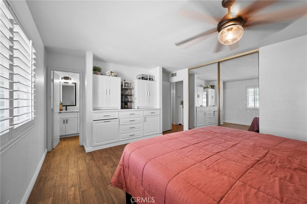 MLS #IG25218235 image #30