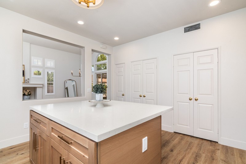 Detail Gallery Image 10 of 44 For 21262 Cancun, Mission Viejo,  CA 92692 - 3 Beds | 2/1 Baths