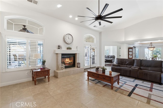 Detail Gallery Image 10 of 45 For 3296 Hollow Ave, Madera,  CA 93637 - 3 Beds | 2/1 Baths