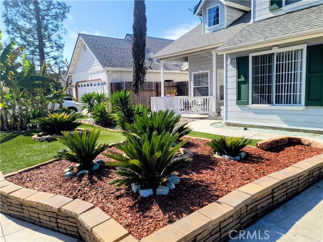 Detail Gallery Image 4 of 57 For 7835 N Matus, Fresno,  CA 93720 - 5 Beds | 3/1 Baths