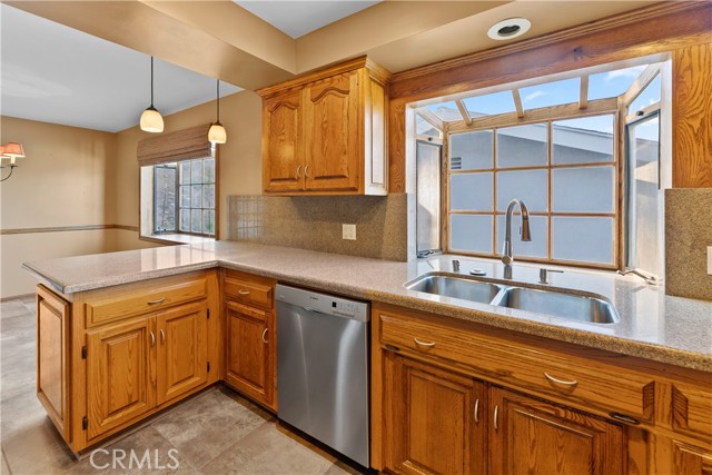 Detail Gallery Image 30 of 46 For 2333 S Patton Ave, San Pedro,  CA 90732 - 3 Beds | 3 Baths