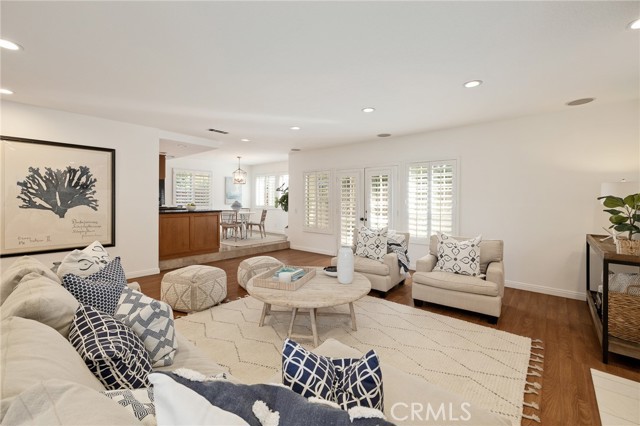 2812 Oak Avenue, Manhattan Beach, California 90266, 4 Bedrooms Bedrooms, ,2 BathroomsBathrooms,Residential,Sold,Oak,SB22058615