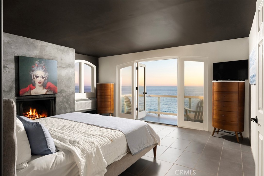 MLS #OC25246405 image #19