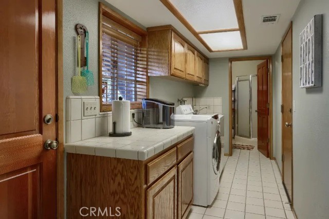 Detail Gallery Image 21 of 68 For 38830 Road 274, Bass Lake,  CA 93604 - 3 Beds | 3 Baths