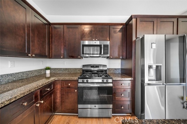 Detail Gallery Image 6 of 32 For 1406 Girona Dr, Pomona,  CA 91766 - 4 Beds | 3 Baths
