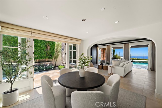 39 Sarteano Dr., Newport Coast CA: https://media.crmls.org/medias/a0973883-bef0-41bf-b6a9-e4ce30e7d3e9.jpg