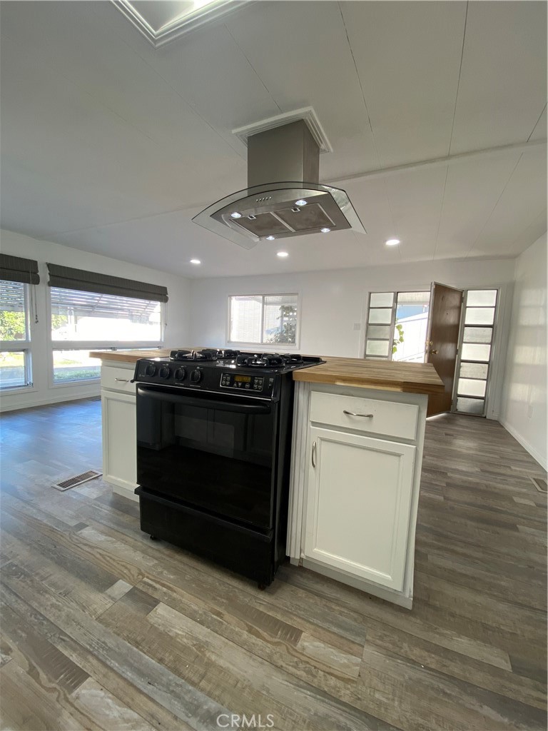 MLS #PW25223362 image #10