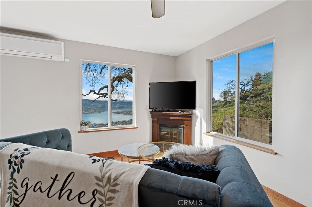 12471 Cerrito Drive