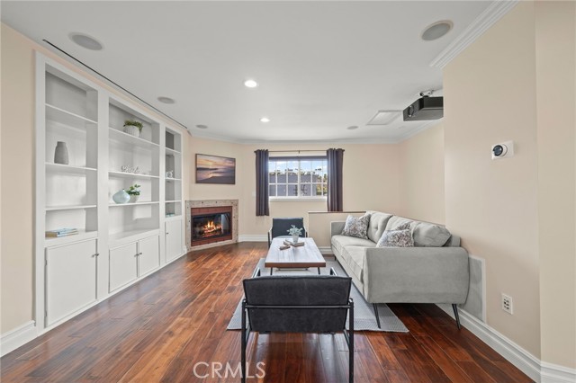 400 Campdell Street, Playa del Rey CA: https://media.crmls.org/medias/a097c5af-d2e2-43d6-ba98-6978740e31f6.jpg