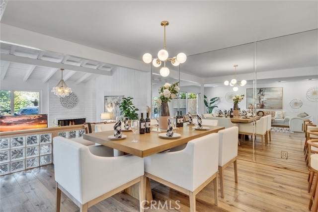Detail Gallery Image 11 of 44 For 520 Cancha, Newport Beach,  CA 92660 - 3 Beds | 2/1 Baths