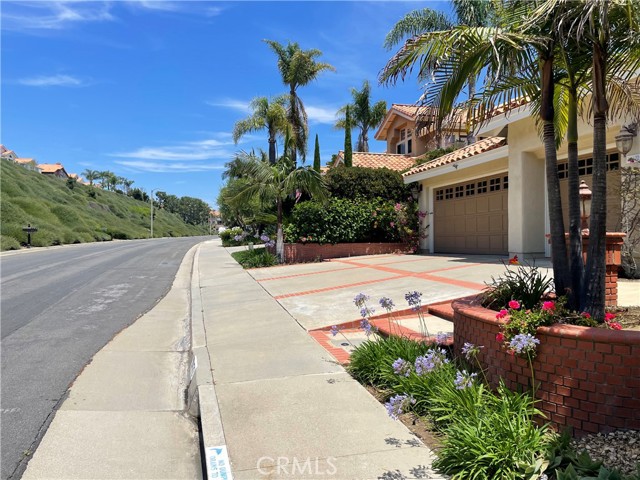 29672 Tamarron, Laguna Niguel CA: https://media.crmls.org/medias/a097eaa6-db9b-4016-a896-7bda62d569af.jpg