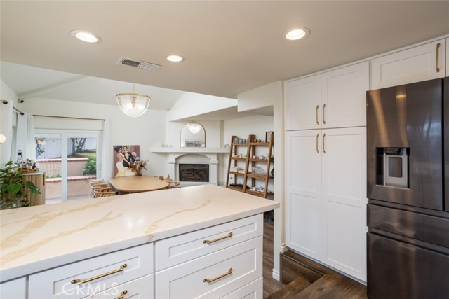 Detail Gallery Image 13 of 23 For 1852 Trudie Dr, Rancho Palos Verdes,  CA 90275 - 3 Beds | 2 Baths