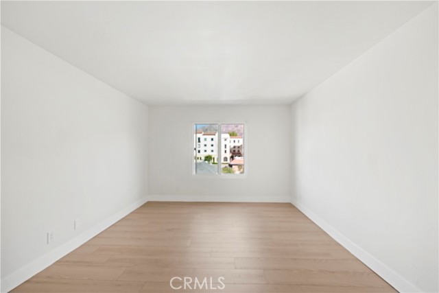 125 Allen, Pasadena CA: https://media.crmls.org/medias/a0987faa-133f-4823-8d79-cd14ef09f196.jpg