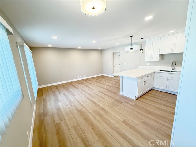 Detail Gallery Image 2 of 5 For 919 E Acacia Ave #L,  Glendale,  CA 91205 - 1 Beds | 1 Baths