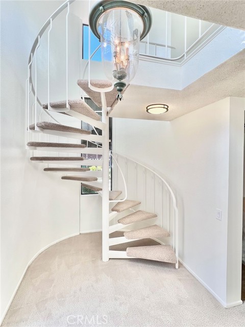 Detail Gallery Image 20 of 40 For 35 Cabrillo Dr, Avalon,  CA 90704 - 3 Beds | 2/1 Baths