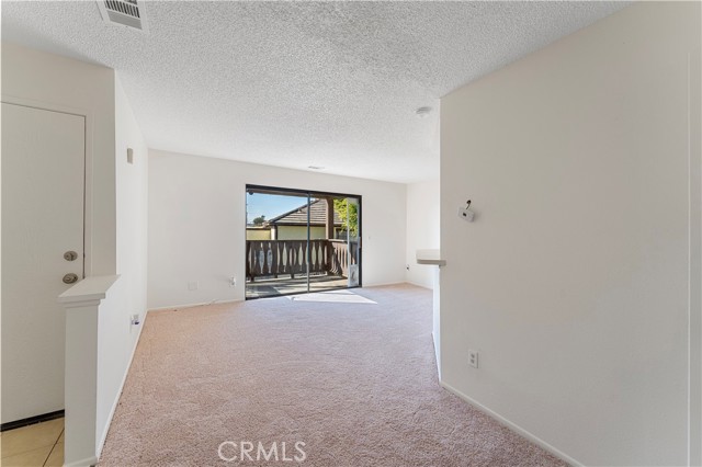 Detail Gallery Image 8 of 21 For 12373 Rock Springs Ct, Garden Grove,  CA 92843 - 1 Beds | 1 Baths