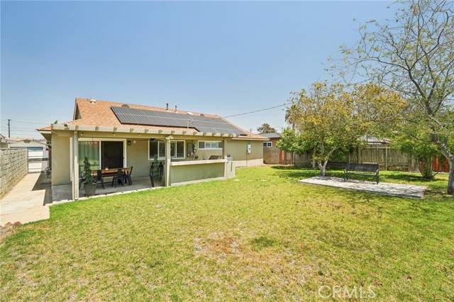 Detail Gallery Image 17 of 18 For 1762 Bern Dr, Corona,  CA 92882 - 4 Beds | 2 Baths